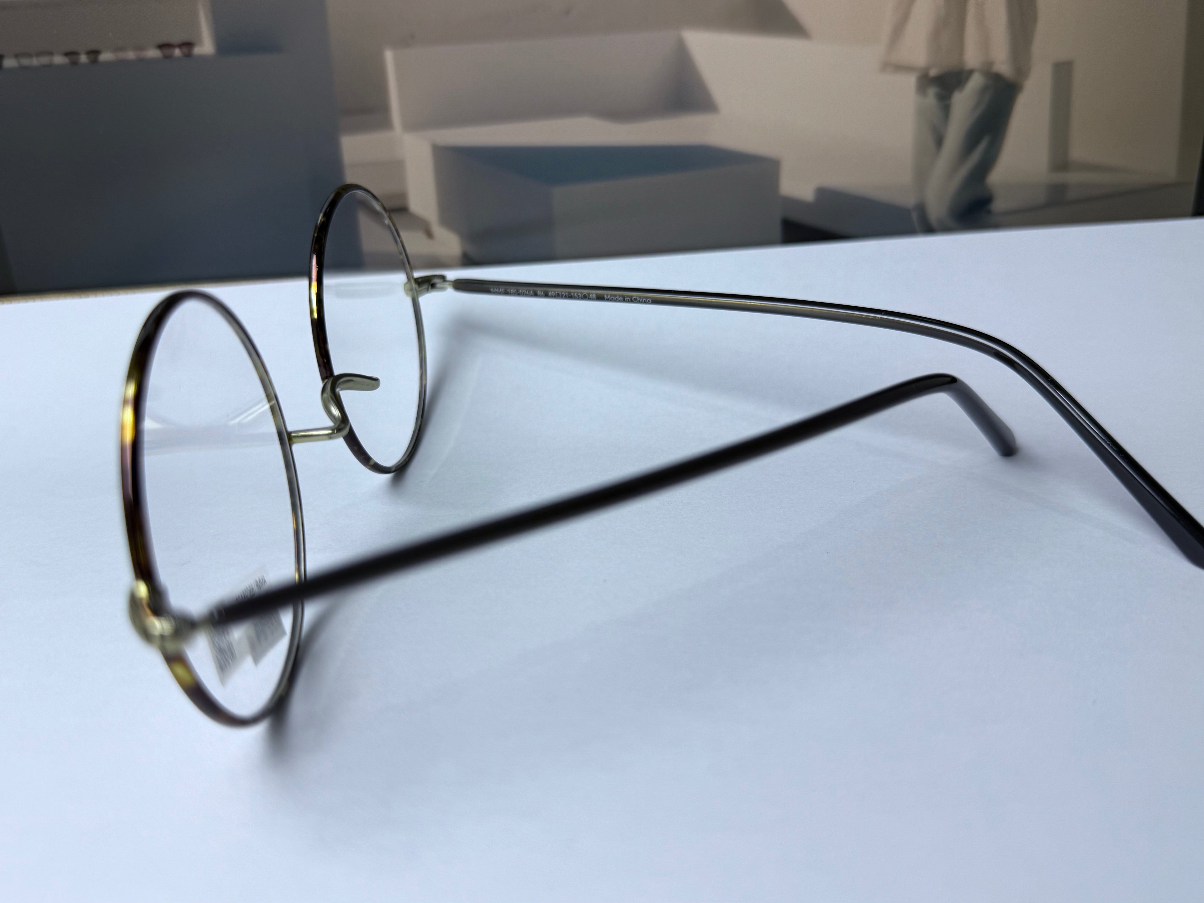 JINS GLASSES [024]