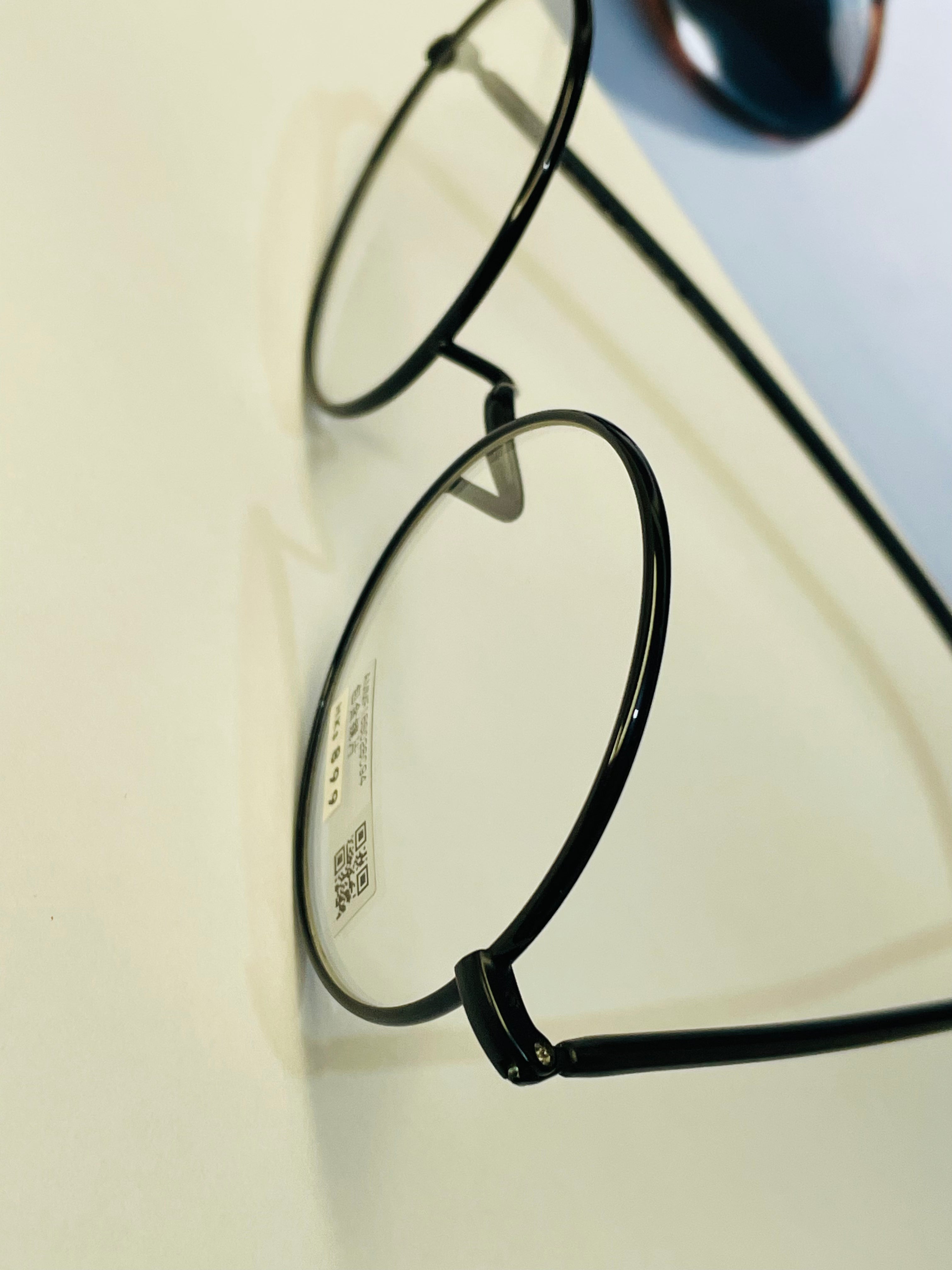 jins GLASSES [035]