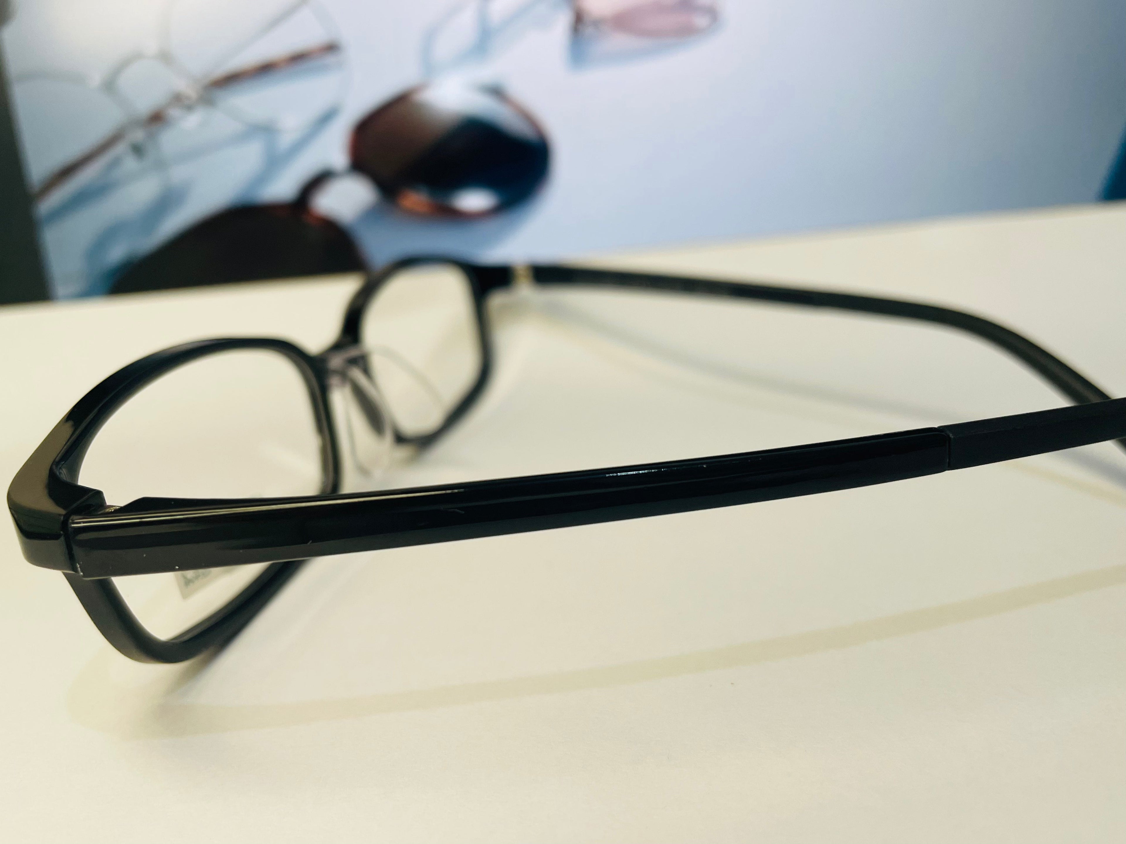 JINS GLASSES [037]