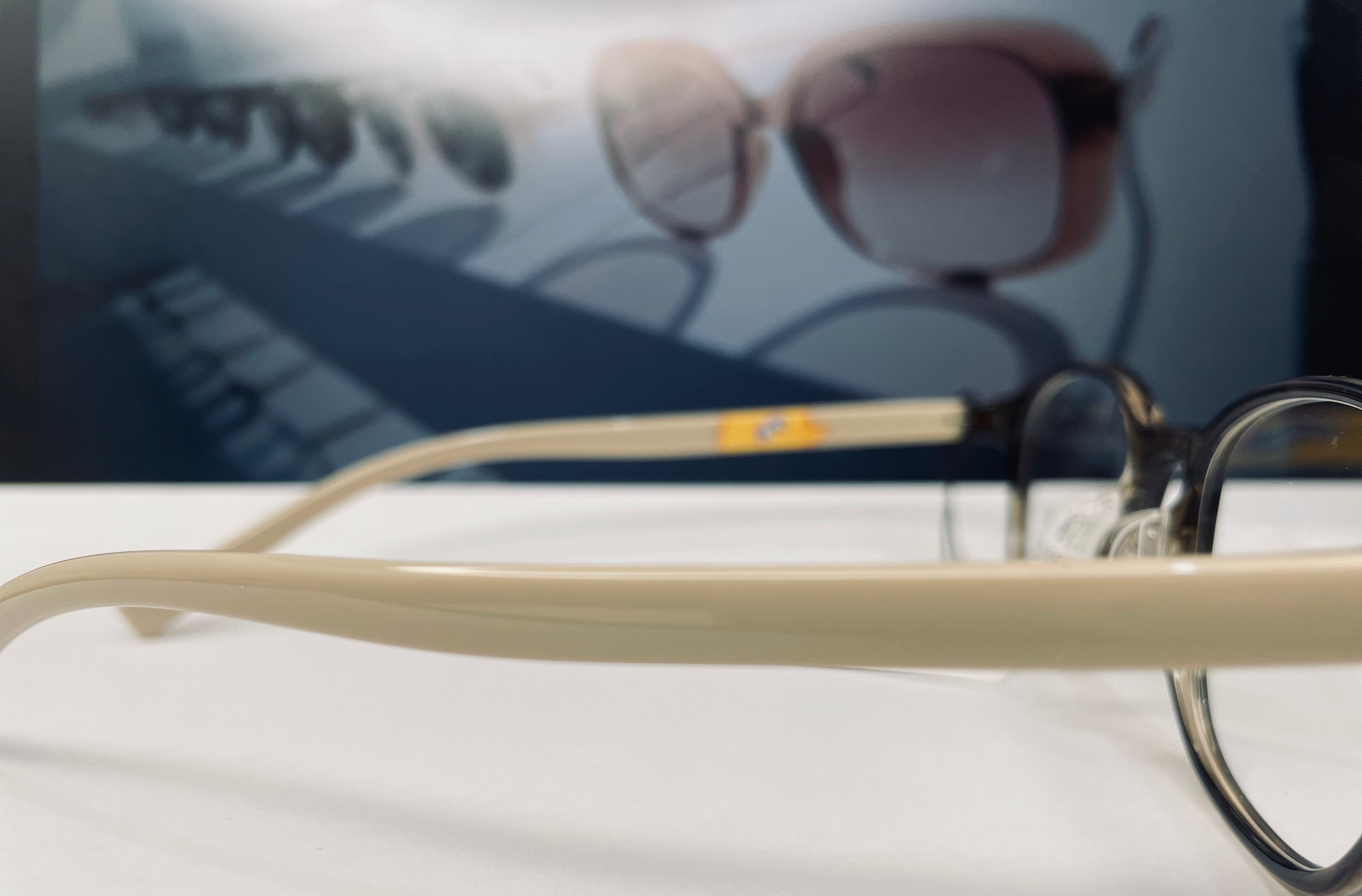 JINS GLASSES [042]