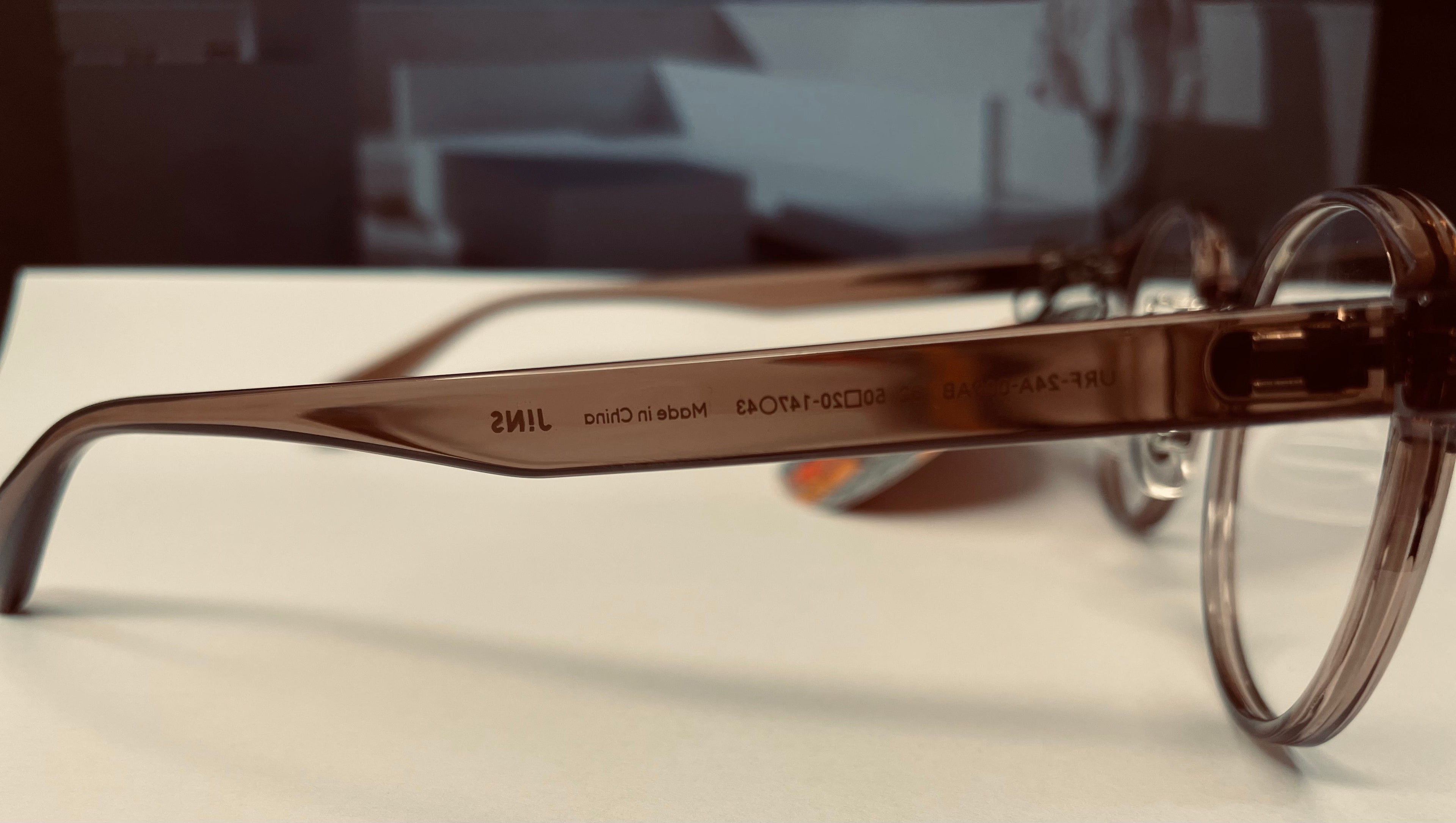 JINS GLASSES [049]