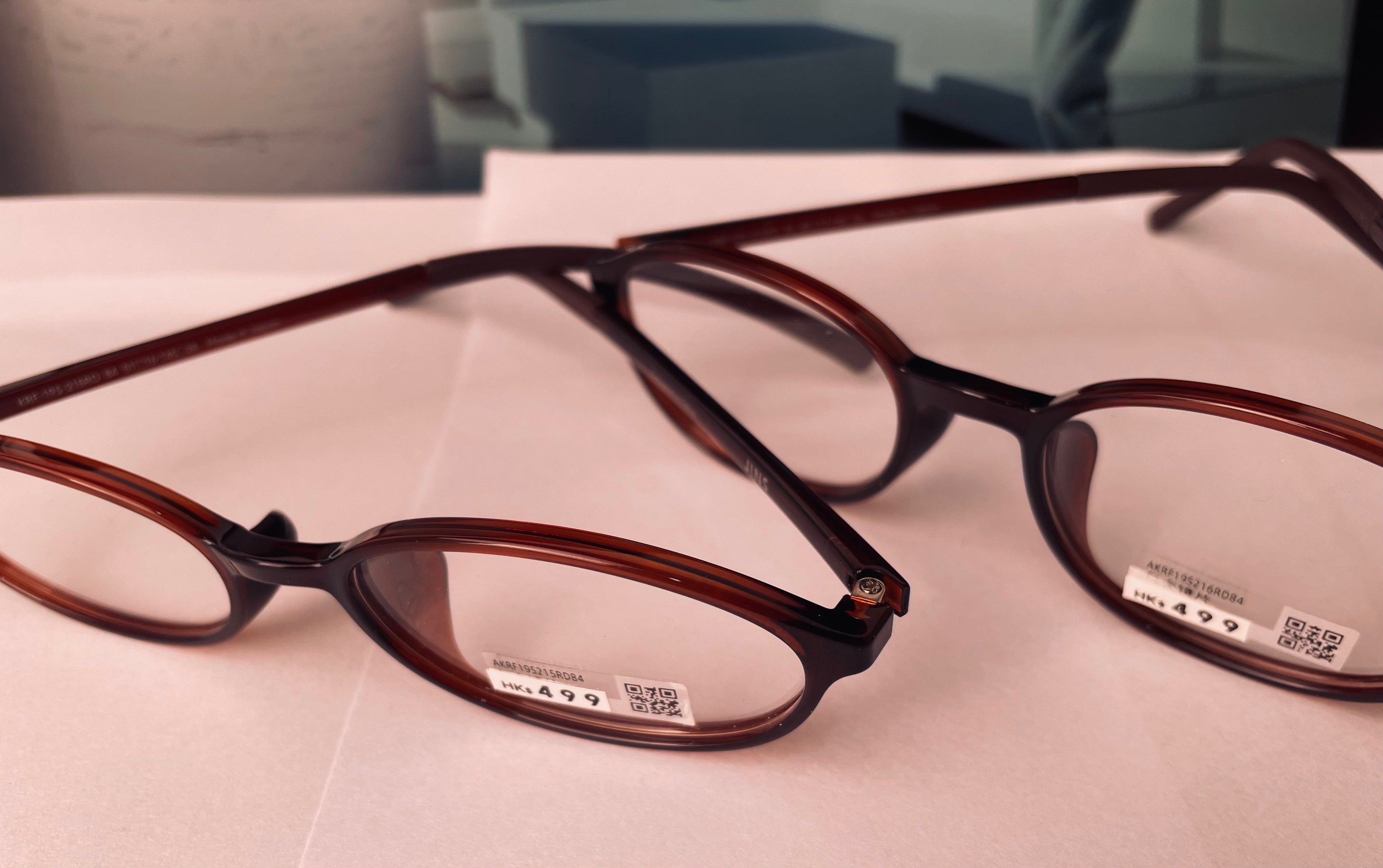 JINS GLASSES [052]