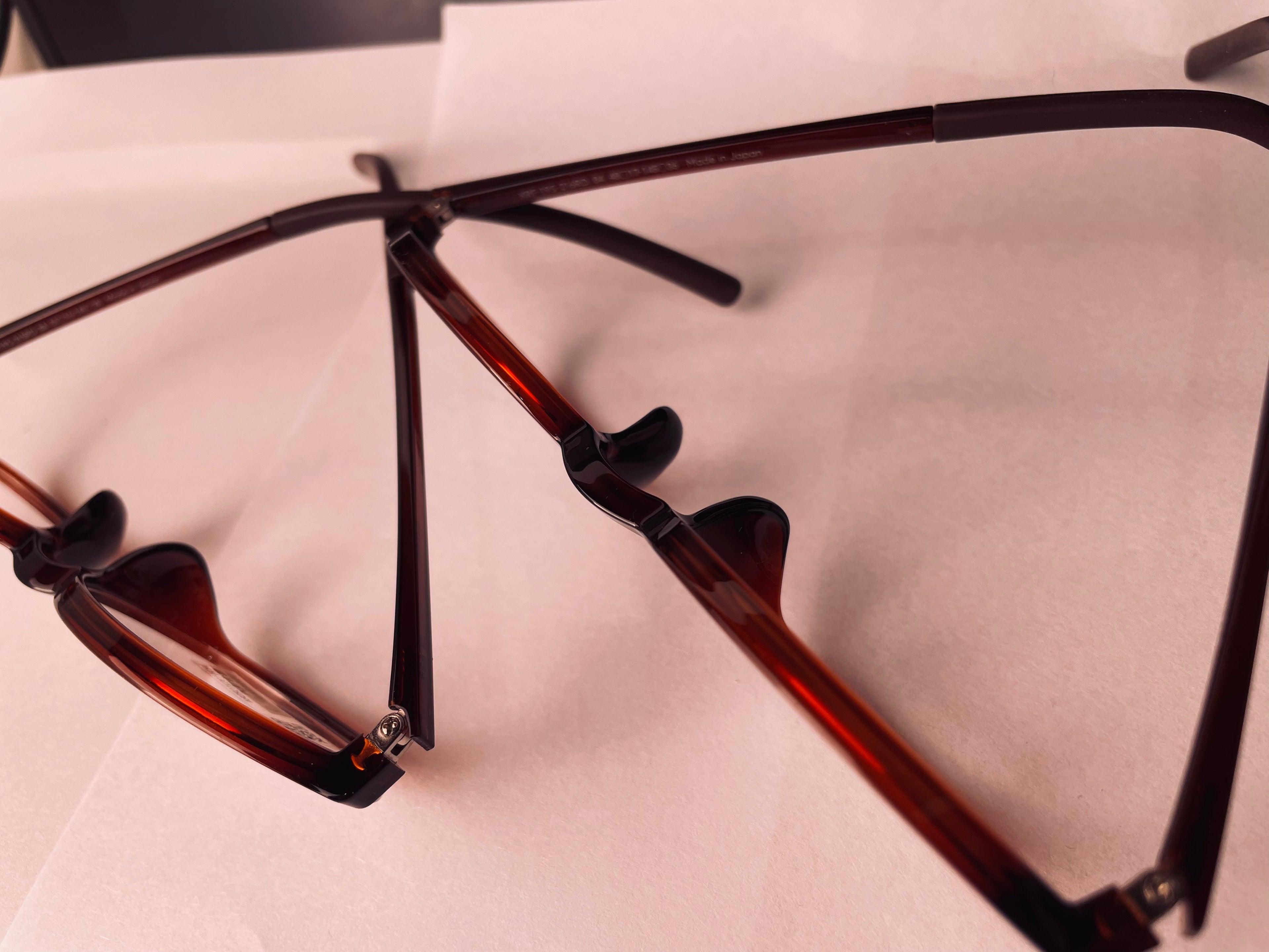 JINS GLASSES [052]