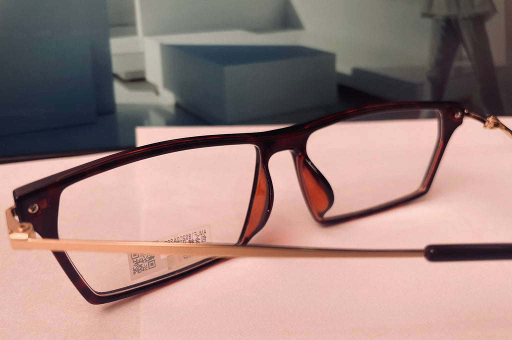 JINS GLASSES [057]