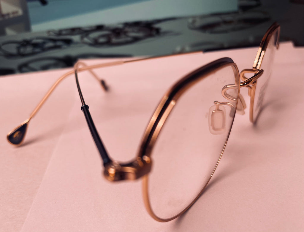 JINS GLASSES [061]