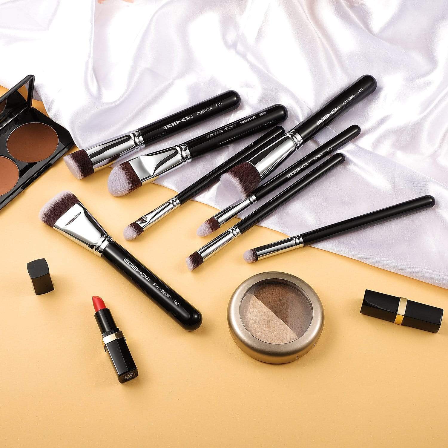 Premium 8 PCS SCULPT AND BLEND BRUSH KIT BRIGHT SILVER